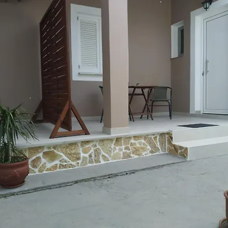 Apartamento Trousas