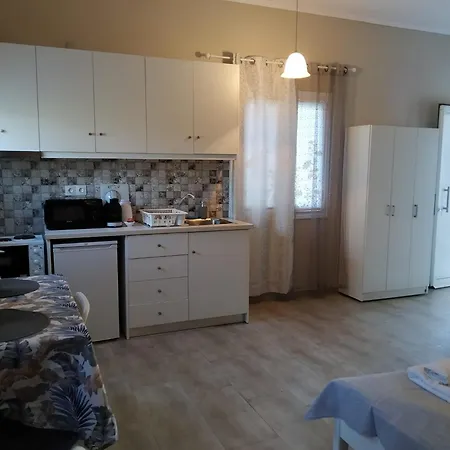 Trousas Apartamento Roda (Corfu)