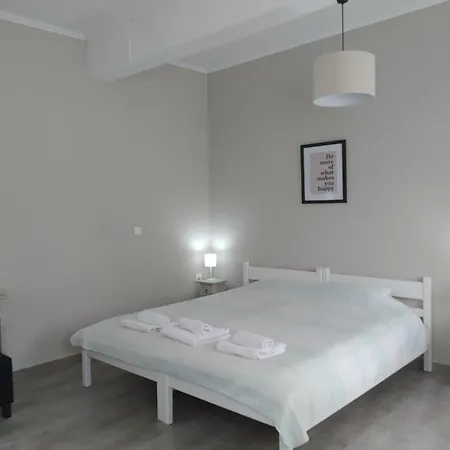 Trousas Apartamento Roda (Corfu)