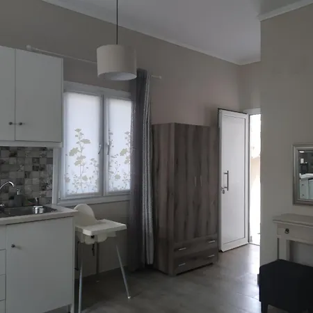 Trousas Apartment *